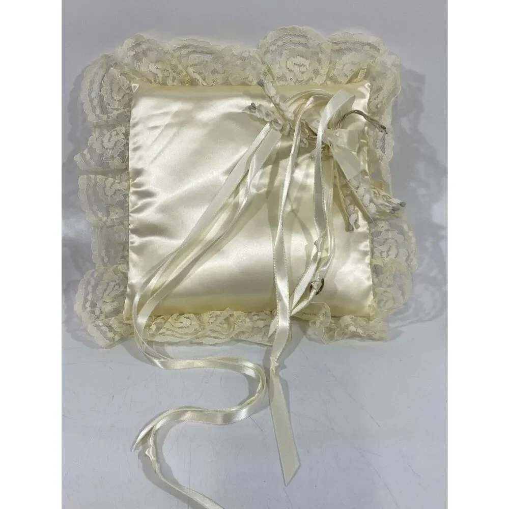 Vintage Satin Wedding Ring Bearer Pillow Champagne Lace And Silk Flowers 10.5”